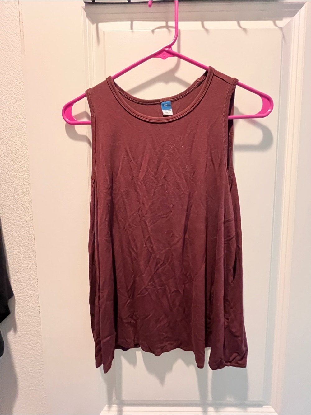 Old Navy Women's Sleeveless Tank Top - Wine